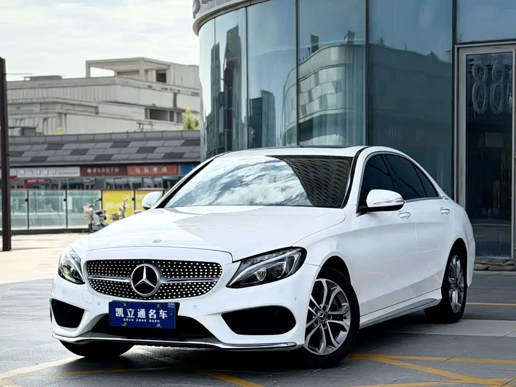 Mercedes-Benz C-Class 2019