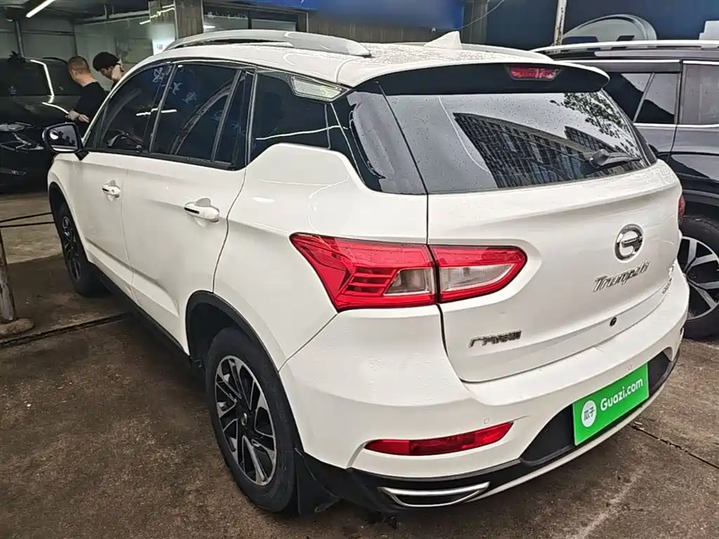 GAC Motor Trumpchi GS4 2017 — фото 5