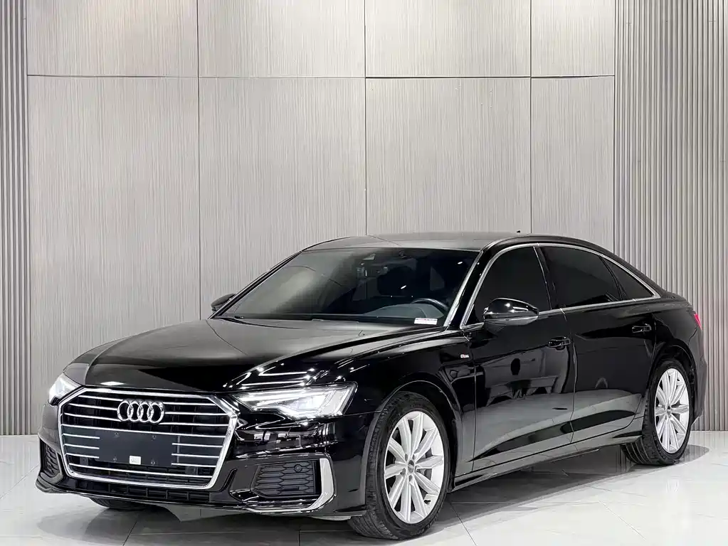 Audi A6L 2021 — фото 1