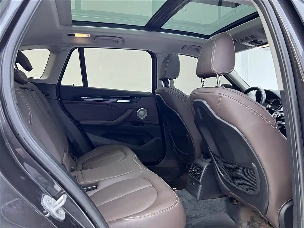 BMW X1 2023 — фото 25