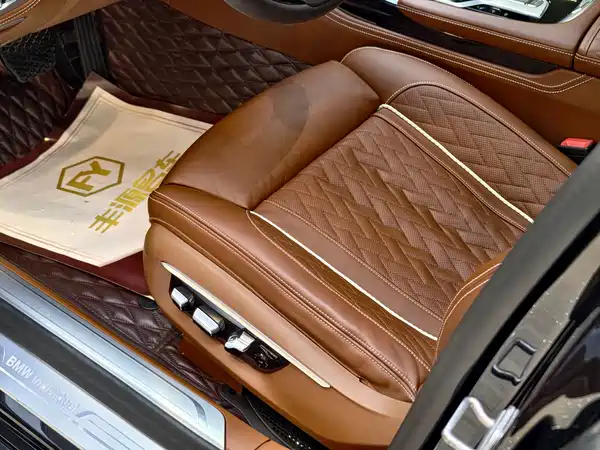 BMW 7 Series 2021