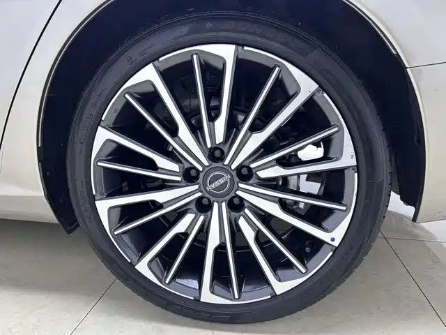 Nissan Teana 2024 — фото 16