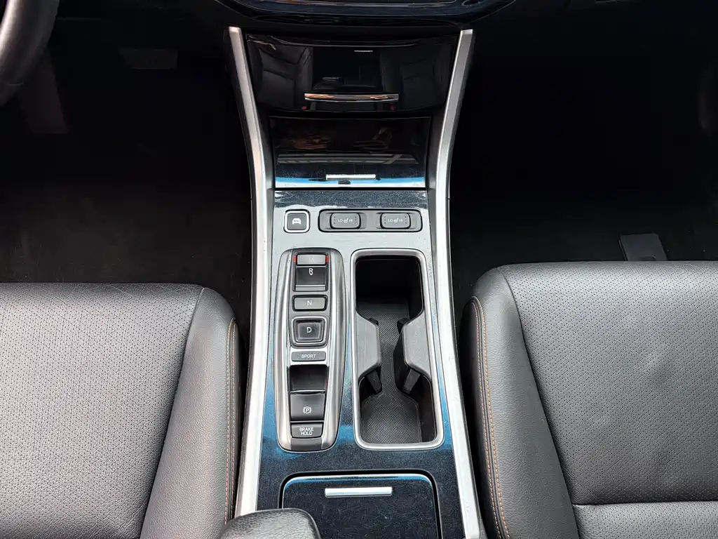 Honda Accord 2018 — фото 13