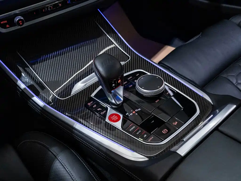 BMW X5 M 2022 — фото 12