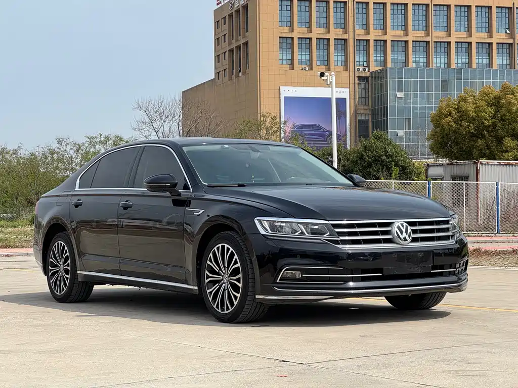 Volkswagen Phideon 2019 — фото 3