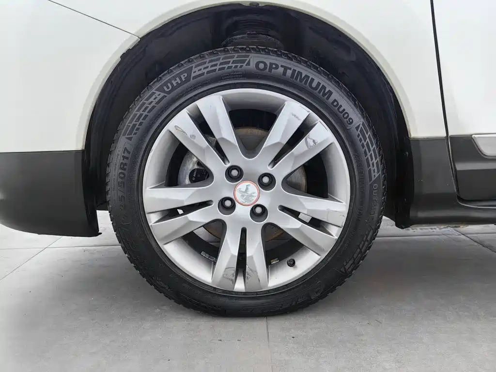 Peugeot 3008 2016 — фото 17