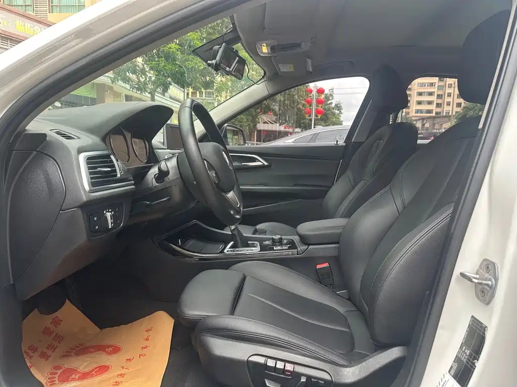 BMW 1 Series 2018