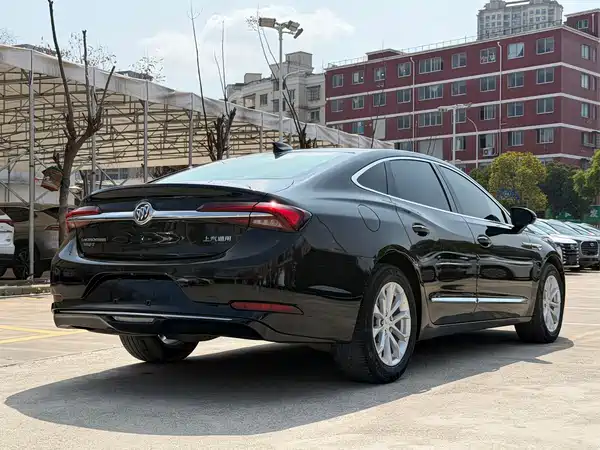 Buick LaCrosse 2022