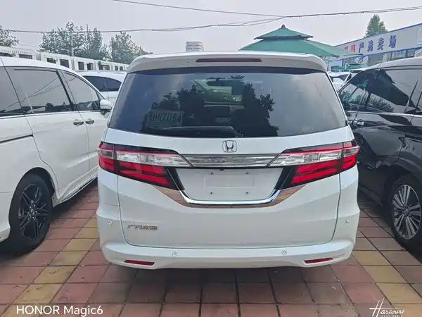 Honda Odyssey 2016