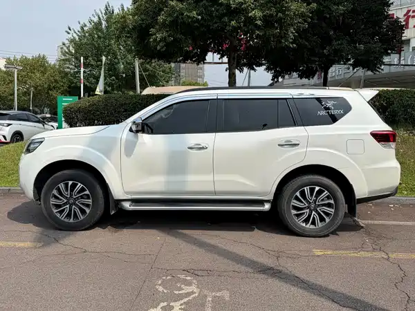 Nissan Terra 2020