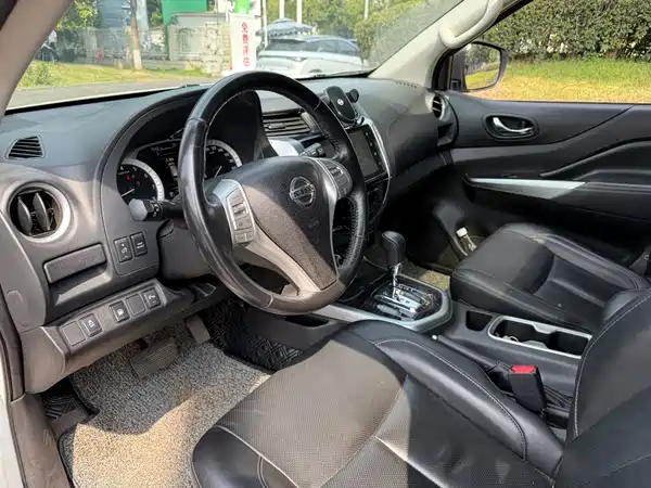 Nissan Terra 2020