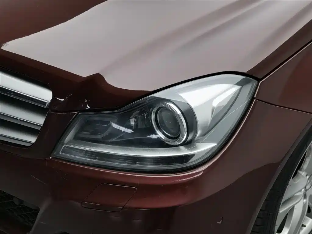 Mercedes-Benz C-Class 2012