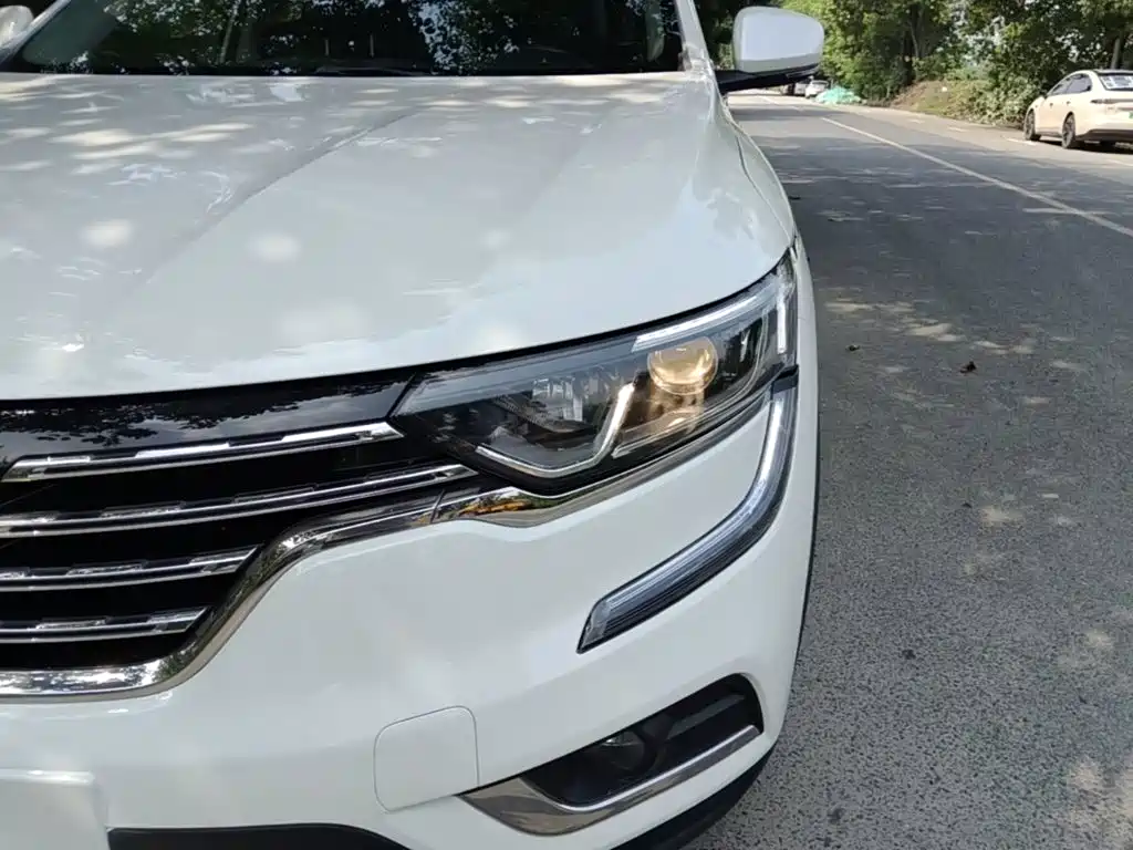 Renault Koleos 2017 — фото 24