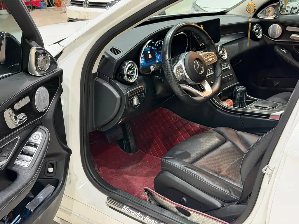 Mercedes-Benz C-Class 2020 — фото 4