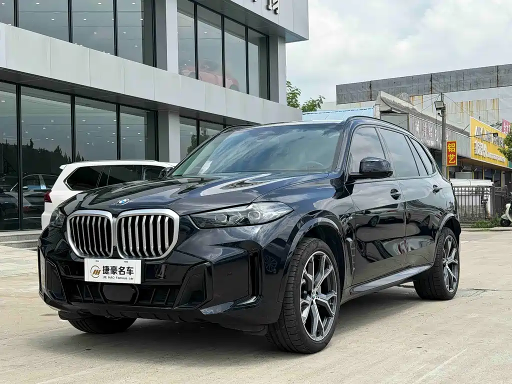 BMW X5 2024 — фото 1