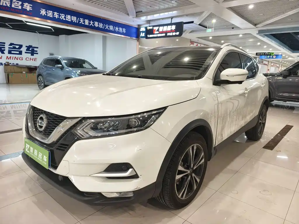 Nissan Qashqai 2023 — фото 1