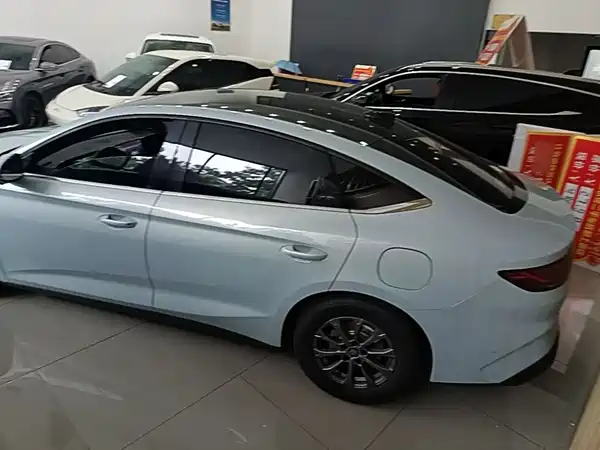 BYD Qin L 2025