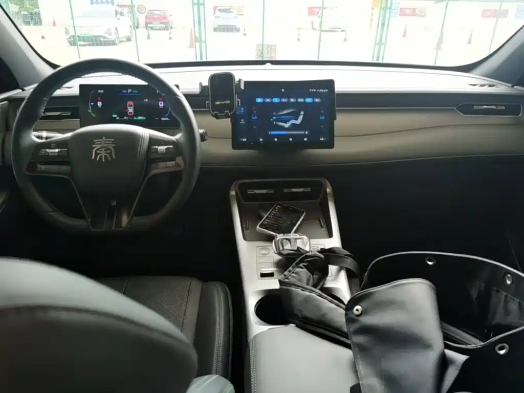 BYD Qin PLUS 2025 — фото 14