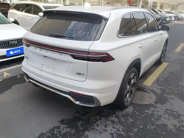 Geely Xingyue L 2024