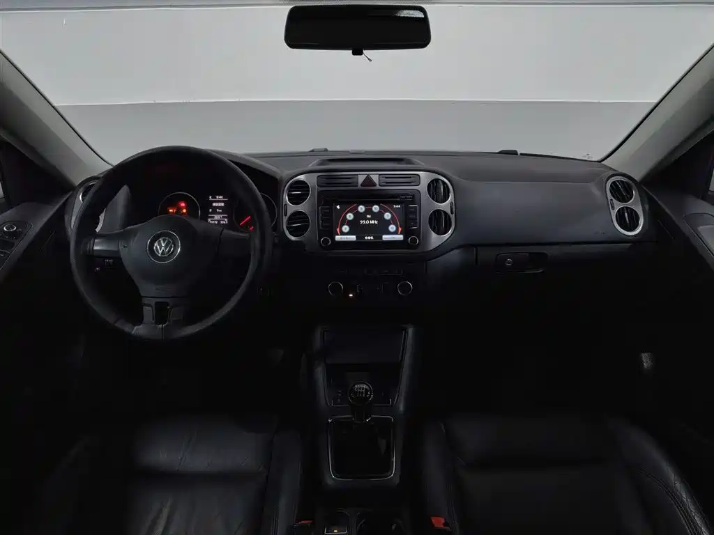 Volkswagen Tiguan 2012