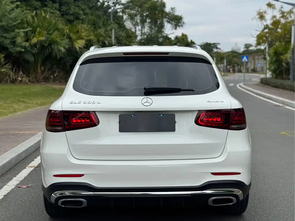 Mercedes-Benz GLC 2020 — фото 13