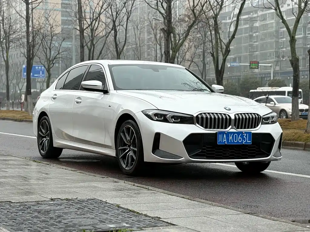 BMW 3 Series 2023