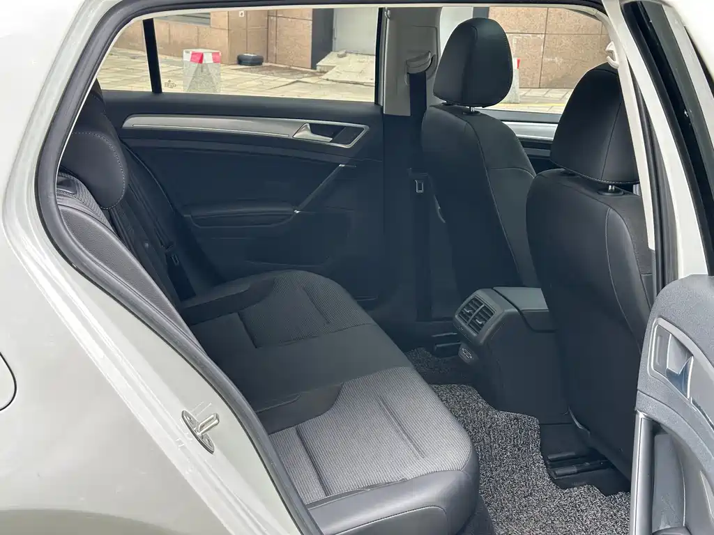 Volkswagen Golf 2019
