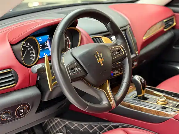 Maserati Levante 2016