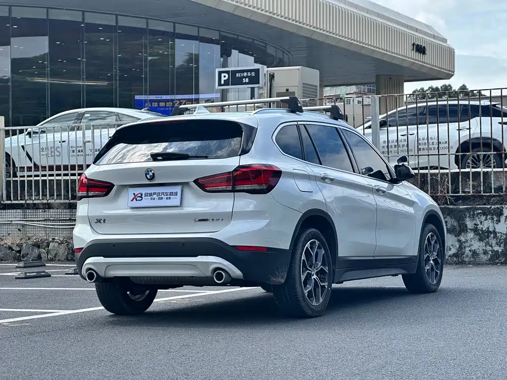 BMW X1 2020 — фото 4