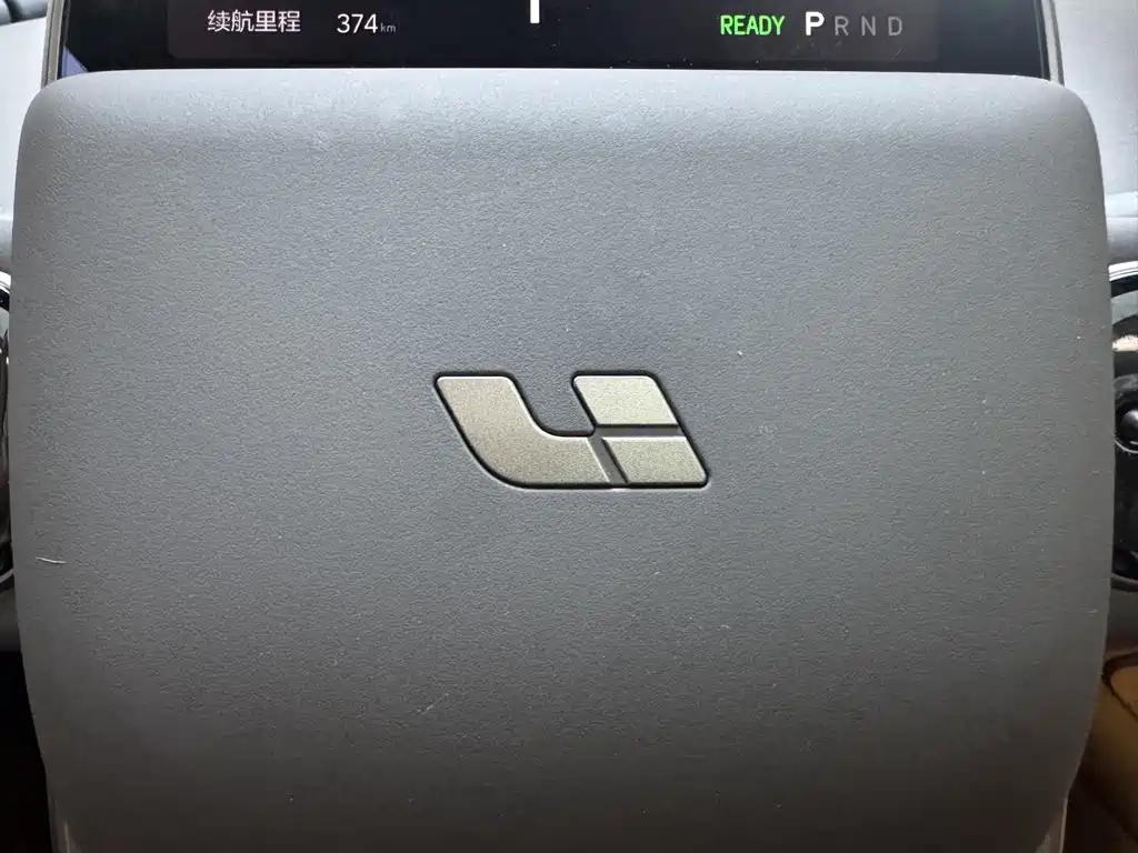 Li Auto i6 2025 — фото 20