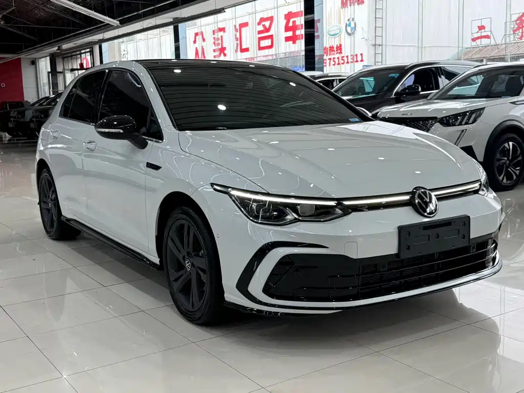 Volkswagen Golf 2022