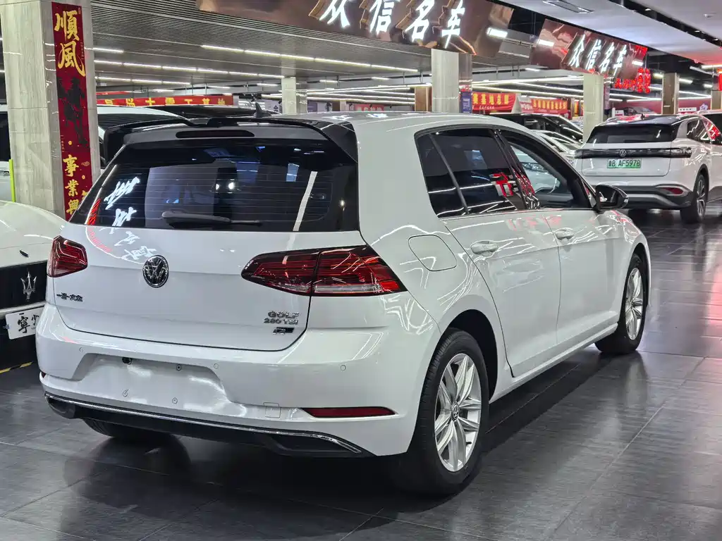 Volkswagen Golf 2019