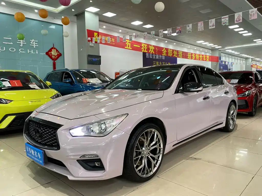Infiniti Q50L 2018 — фото 1