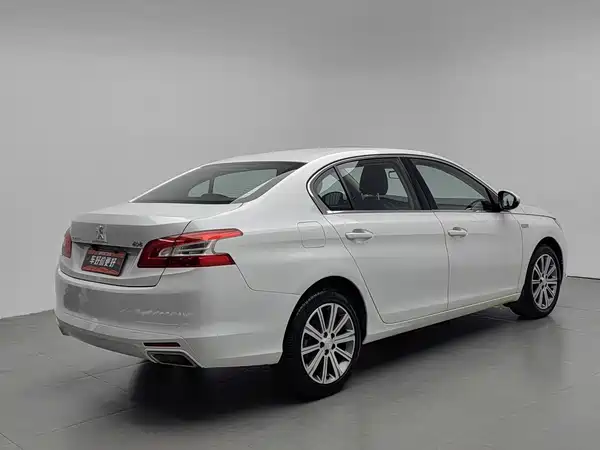 Peugeot 408 2017