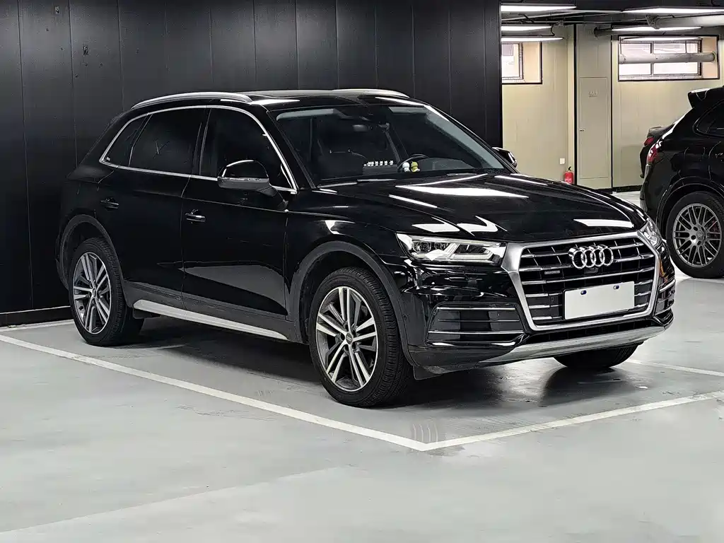 Audi Q5L 2021 — фото 3