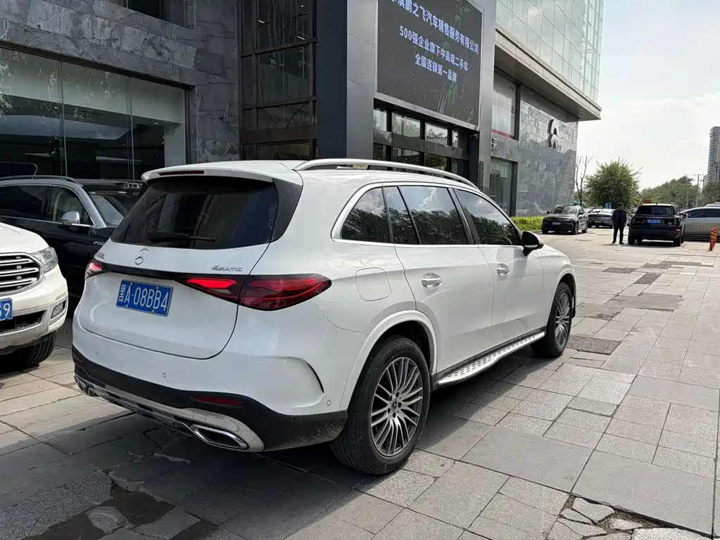 Mercedes-Benz GLC 2023 — фото 6