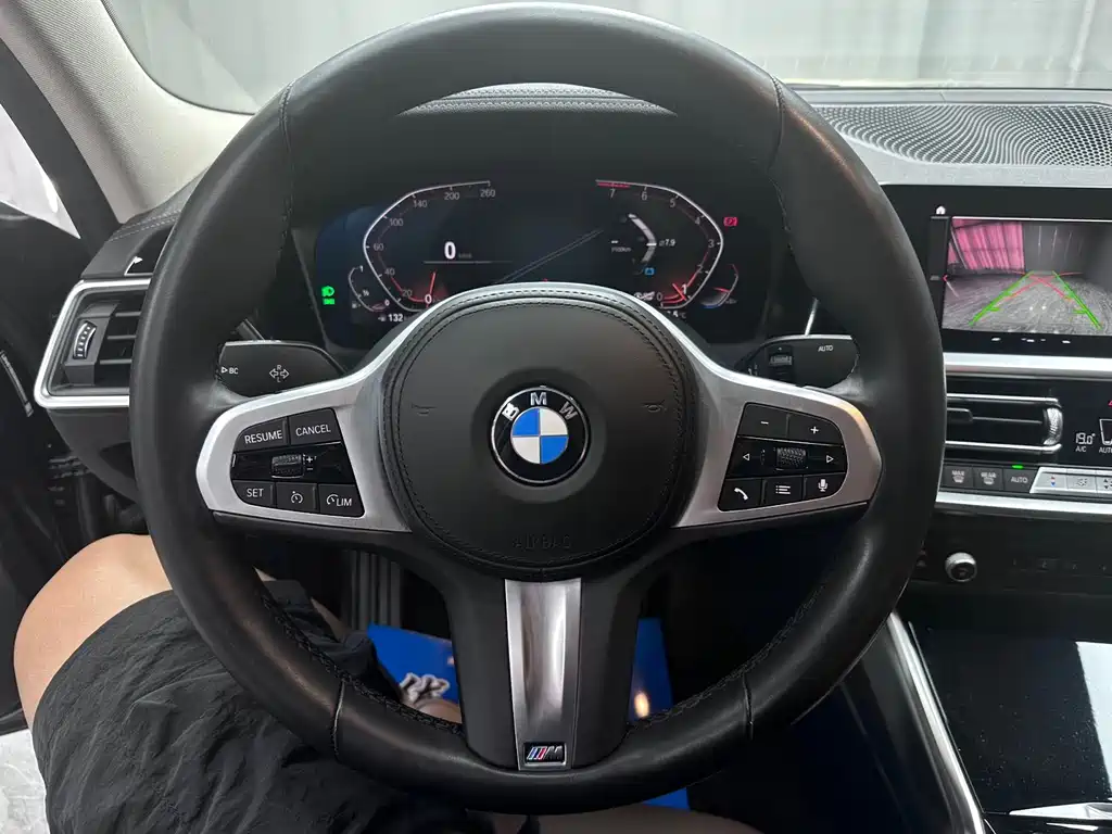 BMW 3 Series 2022 — фото 13