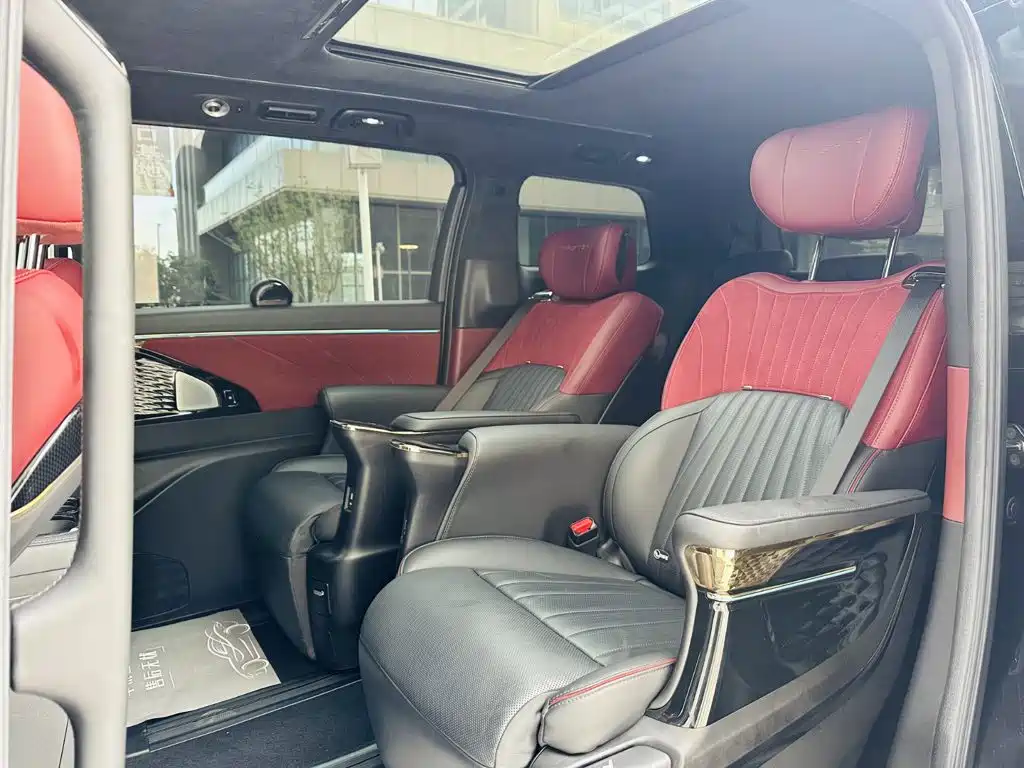 GAC Trumpchi M8 2023 — фото 12