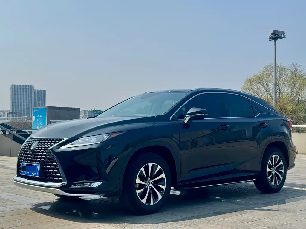 Lexus RX 2021 — фото 2