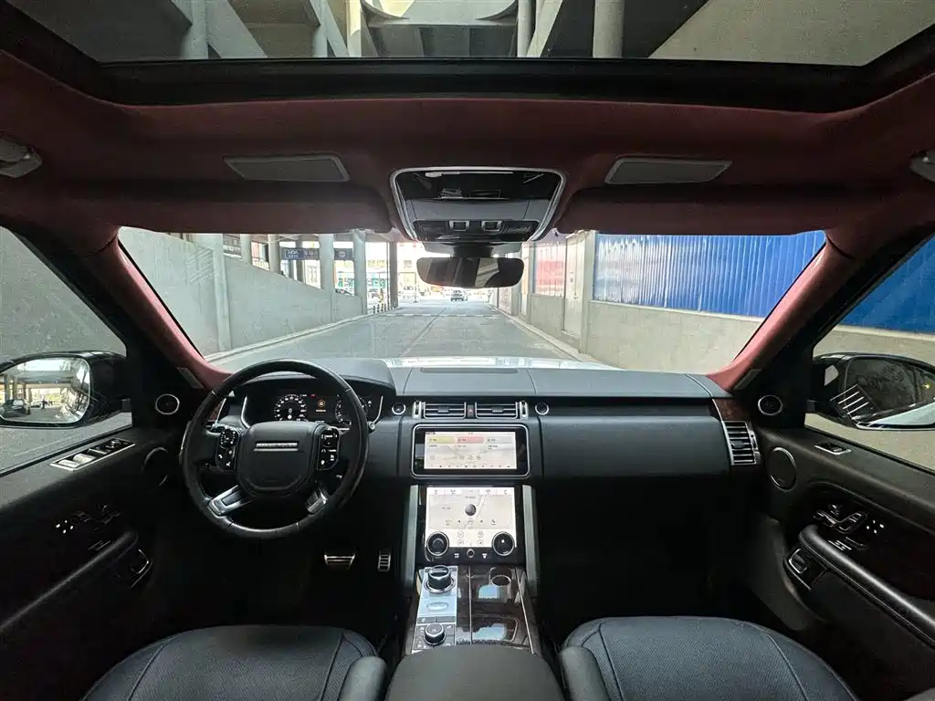 Land Rover Range Rover 2020 — фото 12