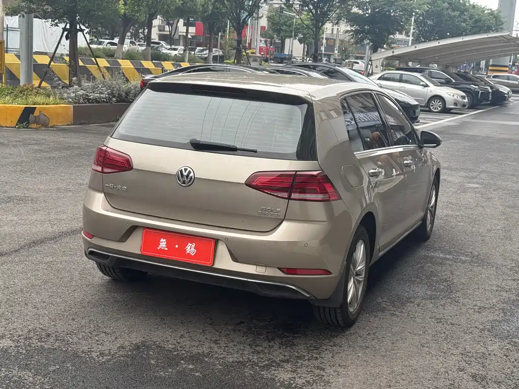 Volkswagen Golf 2018