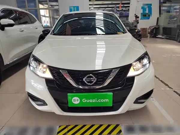 Nissan Tiida 2024