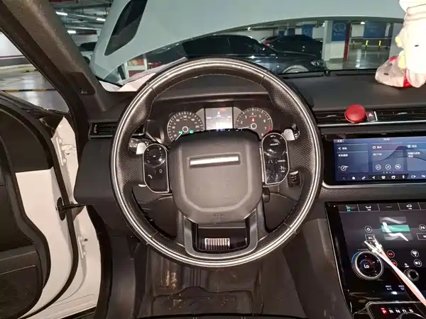 Land Rover Range Rover Velar 2018