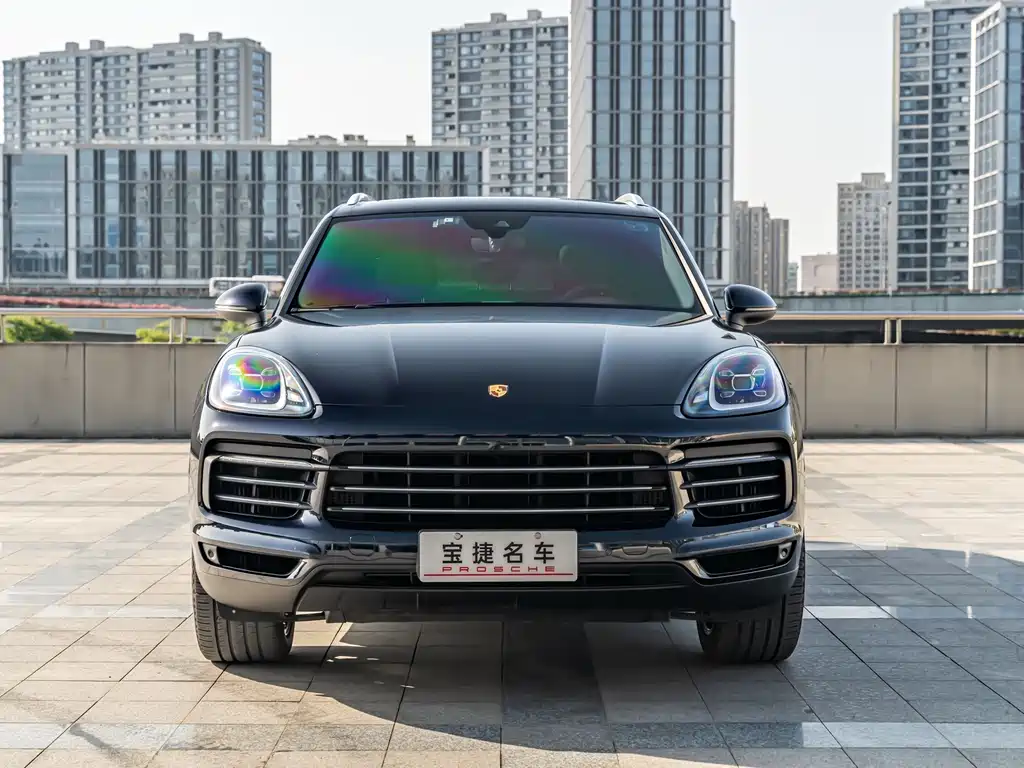 Porsche Cayenne 2021 — фото 2