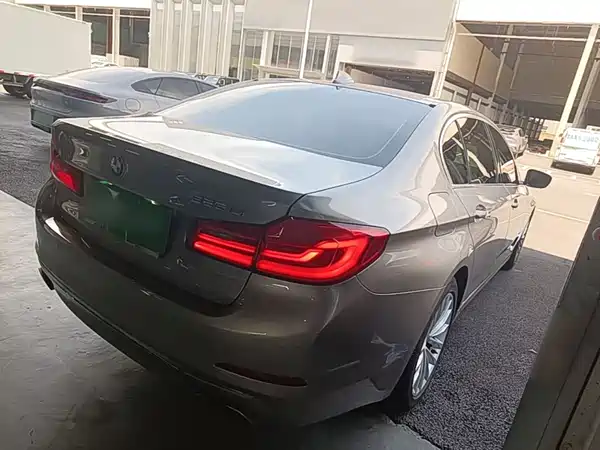 BMW 5 Series 2018