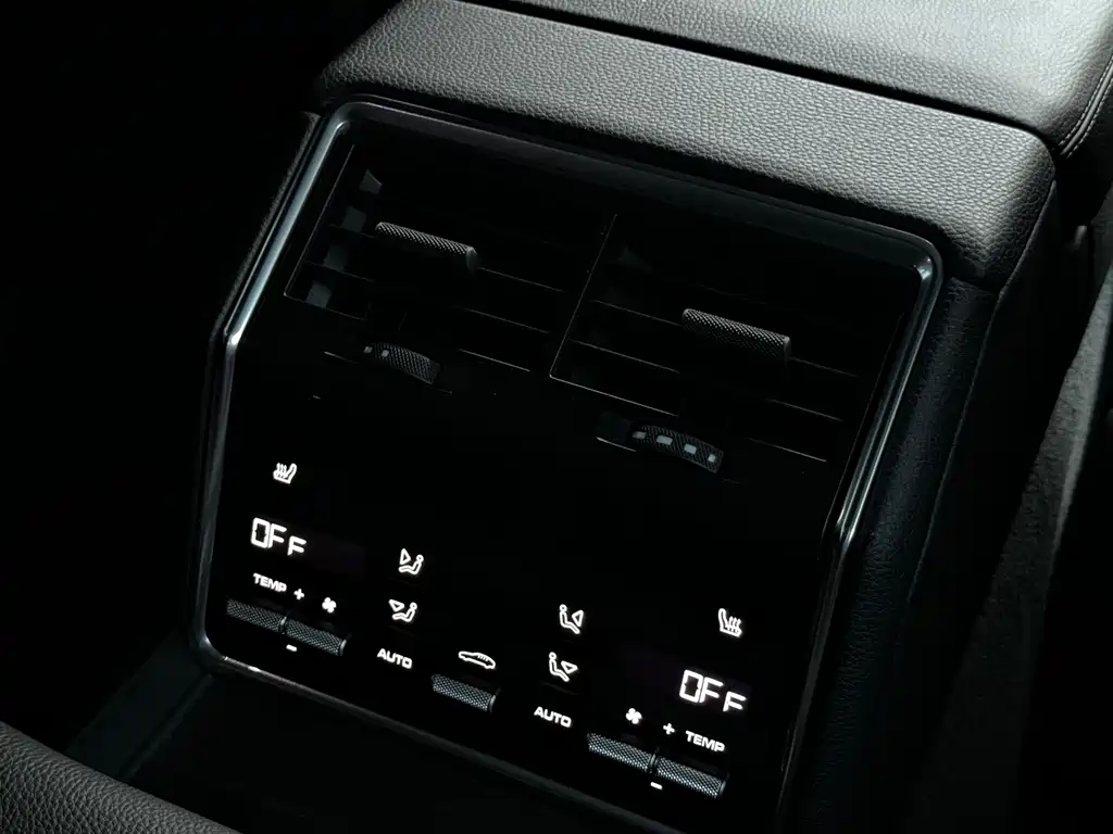 Porsche Panamera 2021 — фото 12