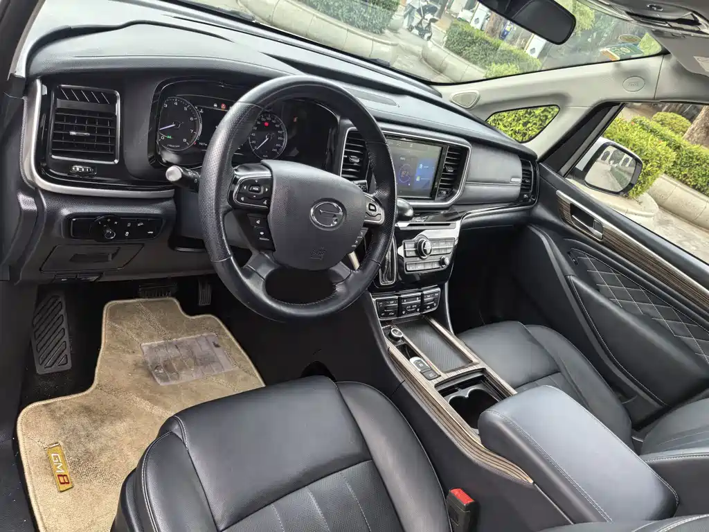 GAC Motor Trumpchi M8 2020 — фото 9
