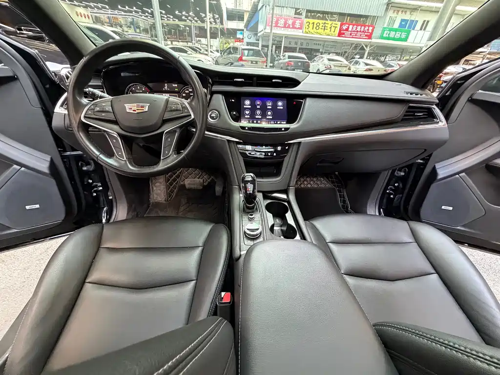 Cadillac XT5 2022 — фото 16