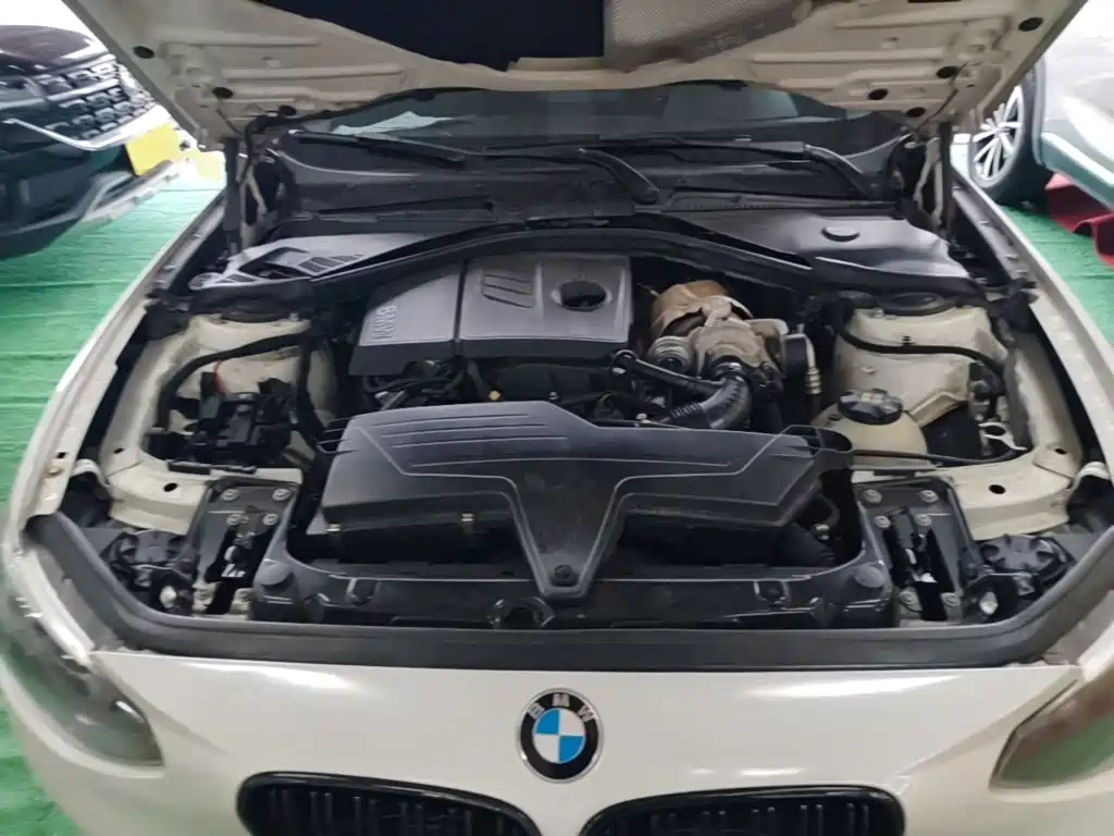 BMW 1 Series 2015 — фото 20