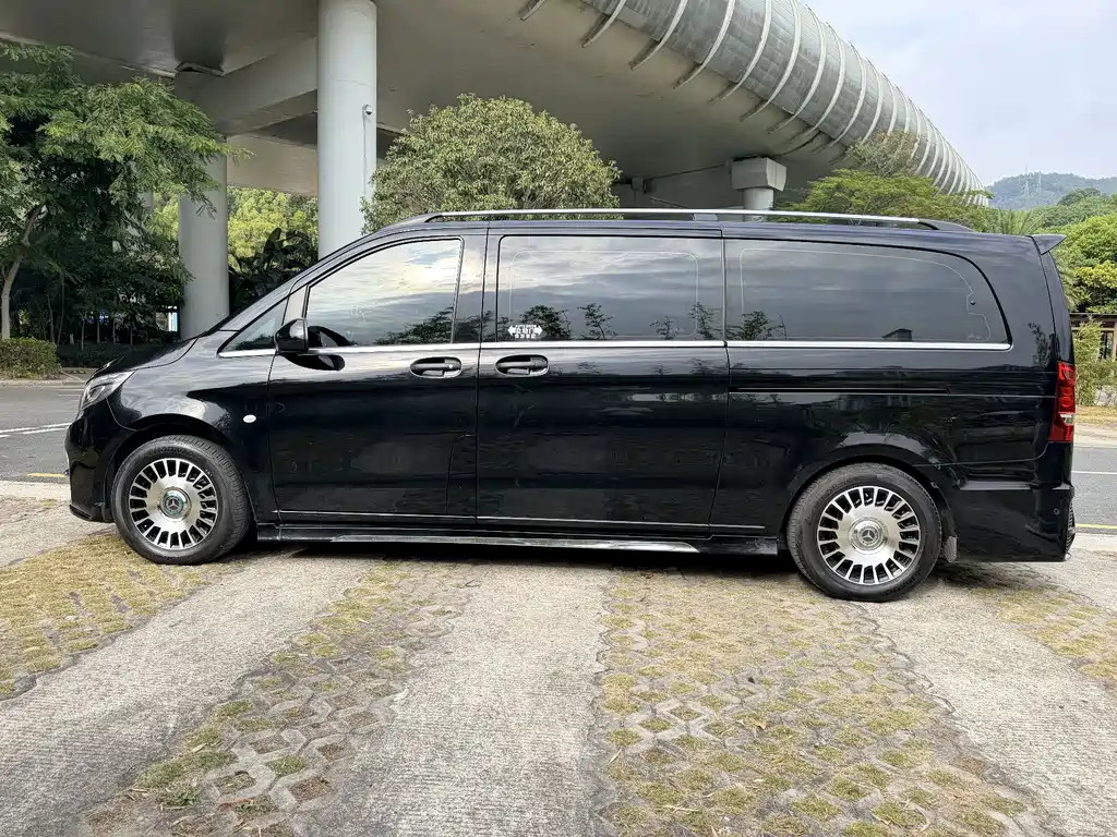 Mercedes-Benz Vito 2022 — фото 19